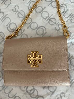 Tory Burch Taupe leather crossbody with gold logo & chain strap